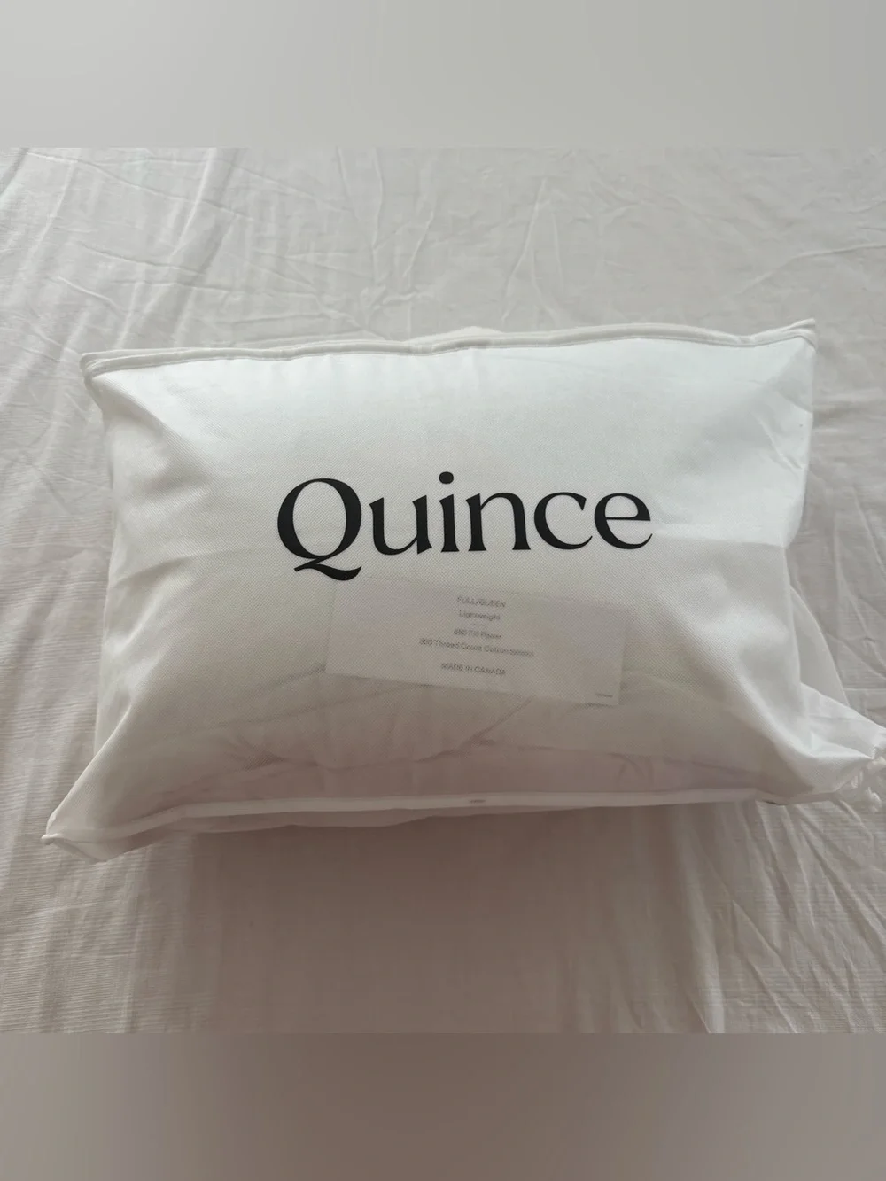 New Quince Lightweight Premium Down Duvet Insert Full/Queen MSRP $184 - White